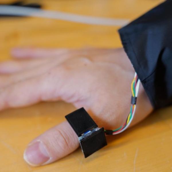 Hyunchul Lim wears the SpellRing.