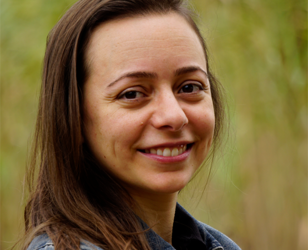 Color portrait of Hadar Averbuch-Elor